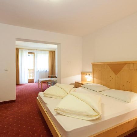 Garni Alpenspitz B&B Racines Exterior photo